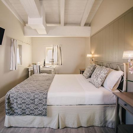 Residenza Le Batesine Verona Luaran gambar