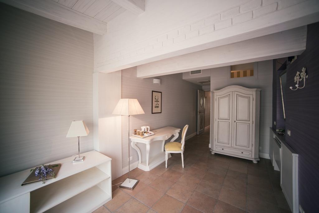 Residenza Le Batesine Verona Luaran gambar
