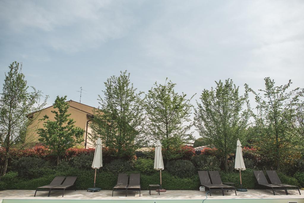Residenza Le Batesine Verona Luaran gambar