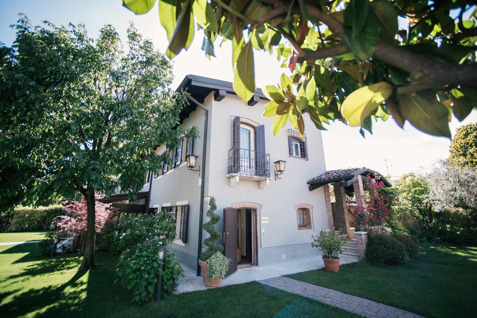 Residenza Le Batesine Verona Luaran gambar