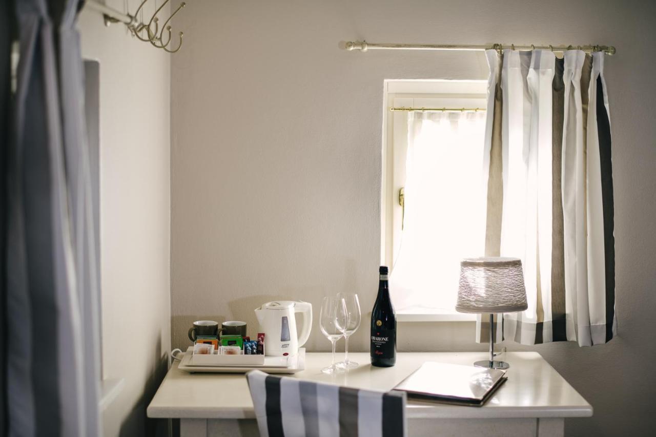 Residenza Le Batesine Verona Luaran gambar