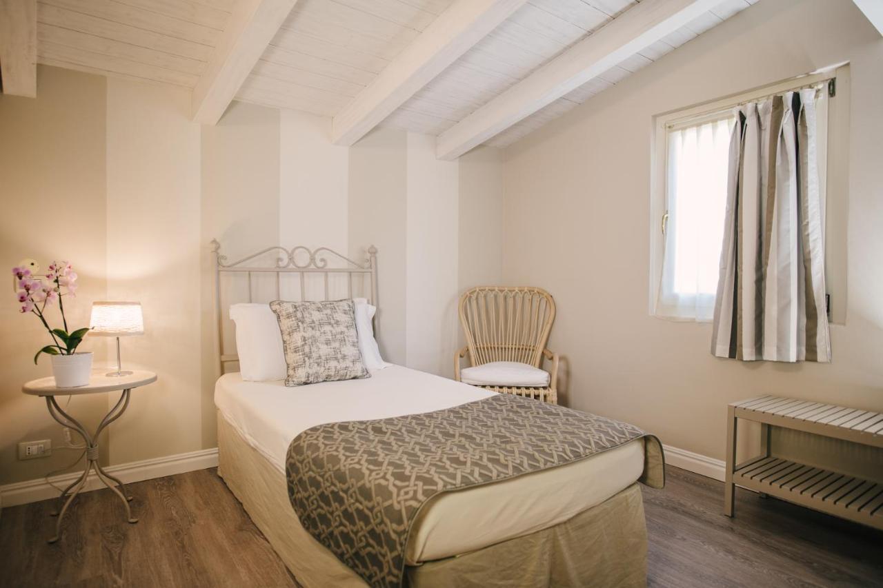 Residenza Le Batesine Verona Luaran gambar
